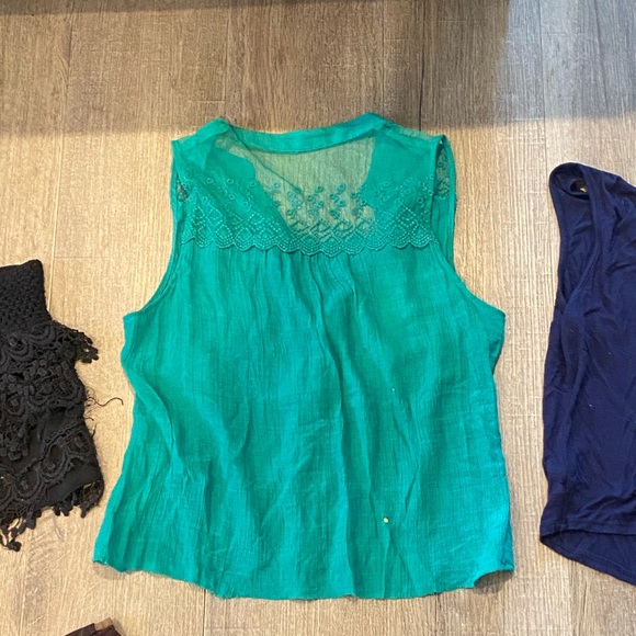 the bottom is cut off so willing to take offers - Picture 1 of 2